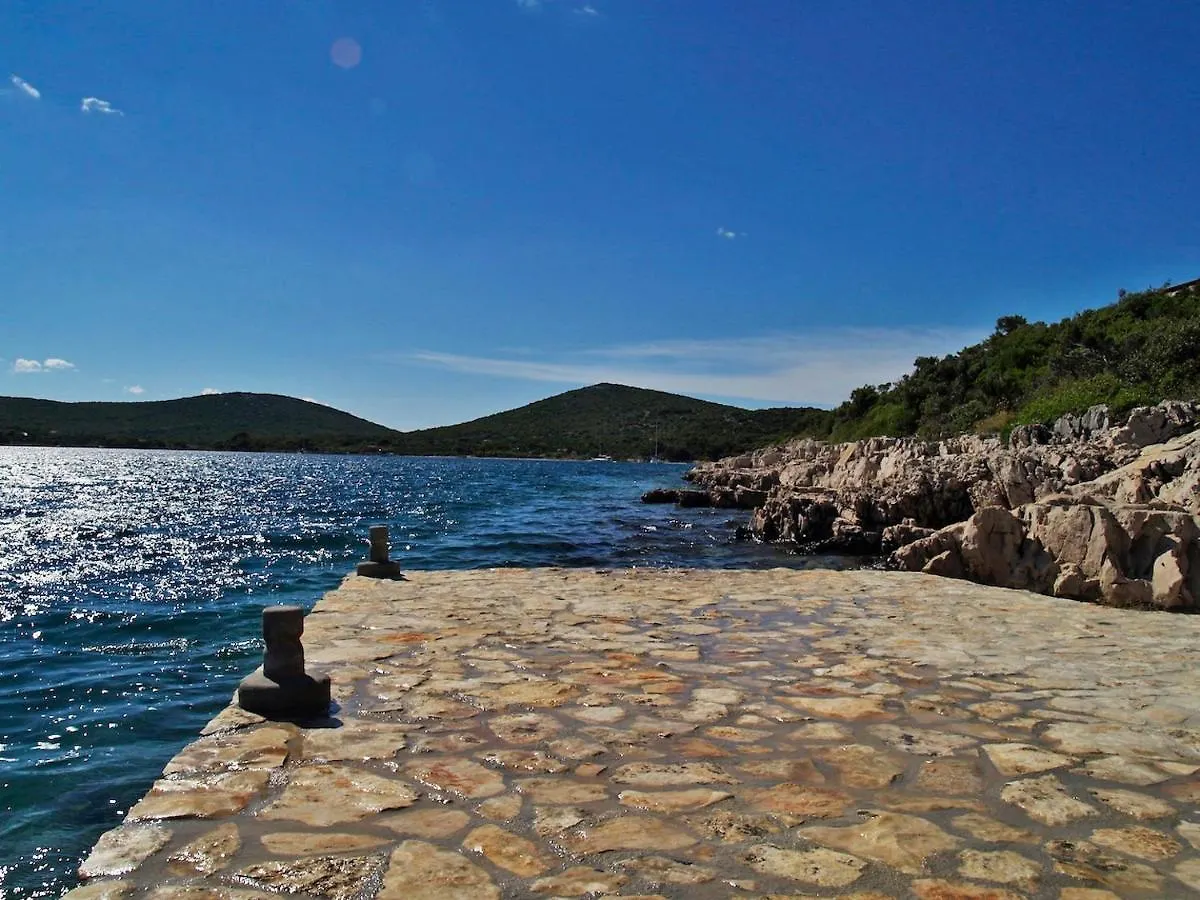 Seaside Family Friendly House With A Swimming Pool Cove Ladjin - Landjin, Pasman - 20399 Villa Tkon Holiday home